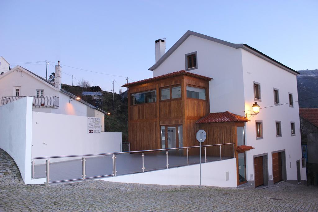 Casa Do Telheiro Hotell Sabugueiro  Exteriör bild