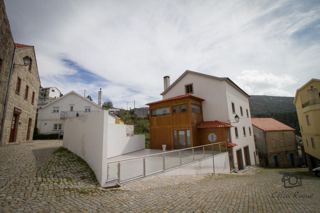 Casa Do Telheiro Hotell Sabugueiro  Exteriör bild